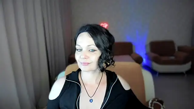 Snapshot of WitchBlueRose chatting on 09-20-25, 07:48 WitchBlueRose online show from 09-20-25, 07:48