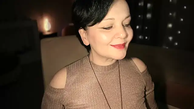 WitchBlueRose online show from 04-10-26, 06:01