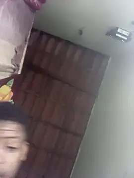 Snapshot of jhonleno78 chatting on 03-11-25, 08:09 jhonleno78 online show from 03-11-25, 08:09