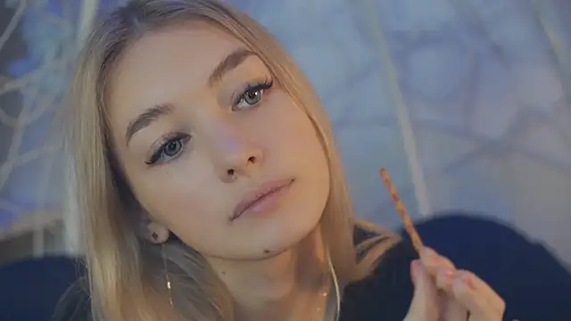 FlairCunard online show from 12-23-24, 04:17