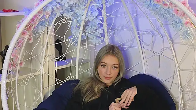 FlairCunard online show from 12-27-24, 09:00