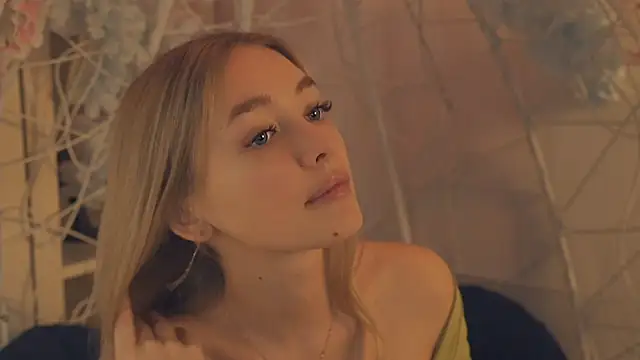 FlairCunard online show from 01-07-25, 08:52