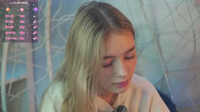 FlairCunard online show from 01-31-25, 03:11