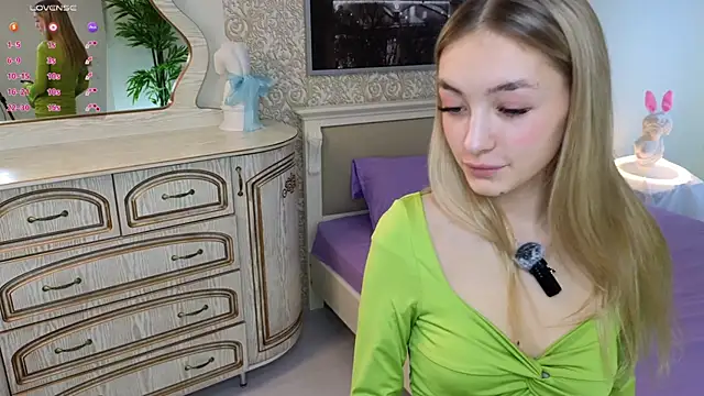 FlairCunard online show from 02-24-25, 05:42