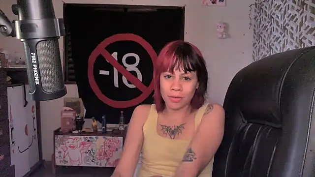 Snapshot of Liv_Alt chatting on 06-01-26, 03:58 Liv Alt online show from 06-01-26, 03:58