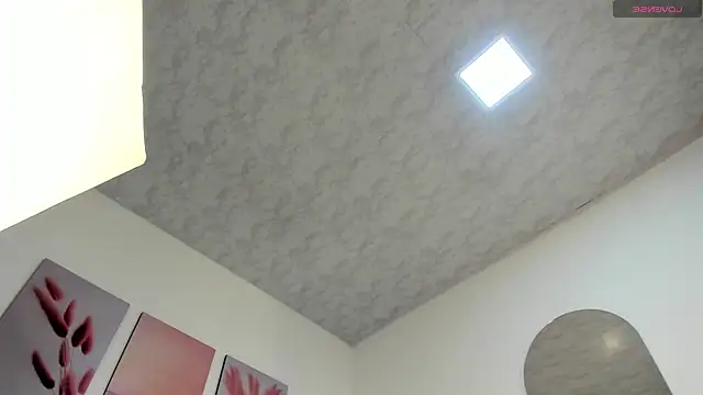 zoe rivers online show from 04-02-26, 06:16