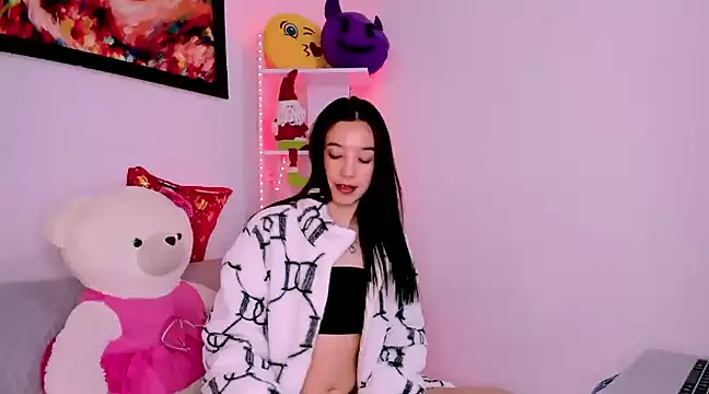 Snapshot of Manuelaa_mejiia chatting on 12-10-24, 04:49 Manuelaa mejiia online show from 12-10-24, 04:49