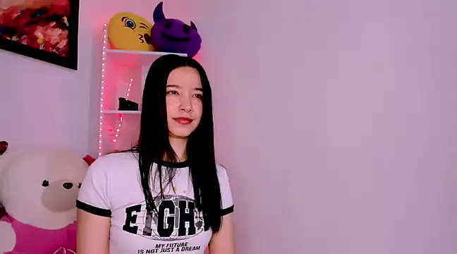 Snapshot of Manuelaa_mejiia chatting on 12-21-24, 01:42 Manuelaa mejiia online show from 12-21-24, 01:42