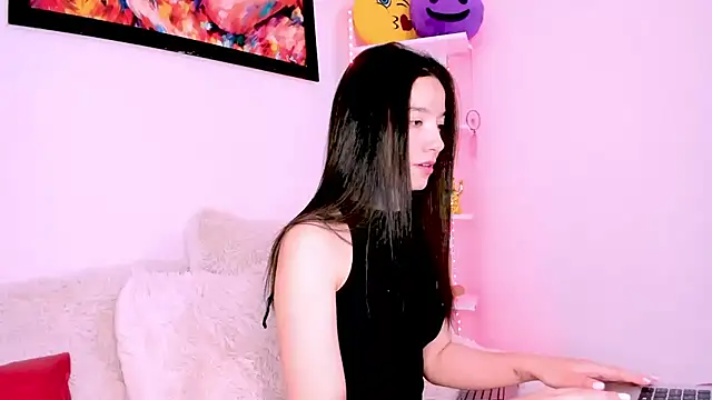 Snapshot of Manuelaa_mejiia chatting on 02-20-25, 04:14 Manuelaa mejiia online show from 02-20-25, 04:14