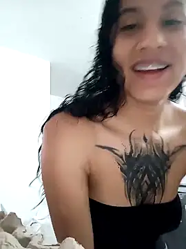 Karii-R online show from 04-15-26, 02:35