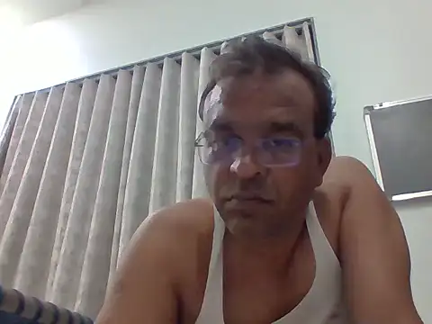nupa230780 online show from 06-07-26, 04:55