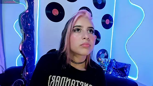  dahian14  online show from 01-18-25, 01:30