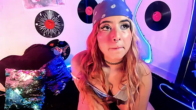  dahian14  online show from 02-26-25, 04:14