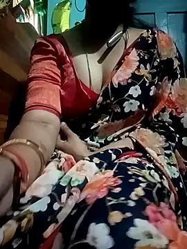 Snapshot of gunjan22 chatting on 03-08-25, 06:32 gunjan22 online show from 03-08-25, 06:32