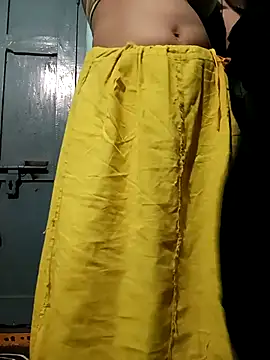 Snapshot of gunjan22 chatting on 09-19-25, 07:43 gunjan22 online show from 09-19-25, 07:43