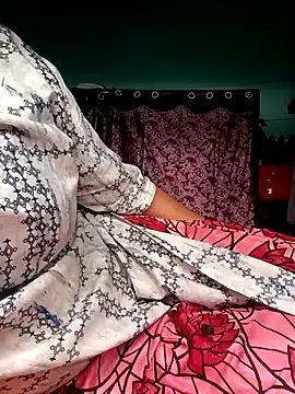 Snapshot of gunjan22 chatting on 10-08-25, 06:11 gunjan22 online show from 10-08-25, 06:11