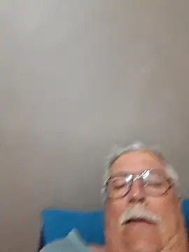 NawtyB1965 online show from 10-21-25, 03:18