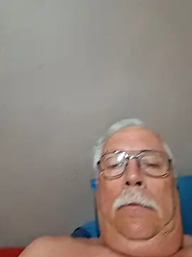 Snapshot of NawtyB1965 chatting on 01-09-26, 03:53 NawtyB1965 online show from 01-09-26, 03:53