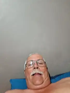 Snapshot of NawtyB1965 chatting on 02-02-26, 03:49 NawtyB1965 online show from 02-02-26, 03:49