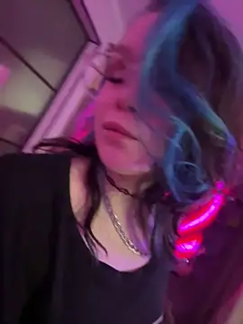 MaddisonHaas online show from 03-18-25, 02:47