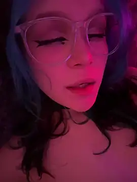 MaddisonHaas online show from 03-21-25, 03:01