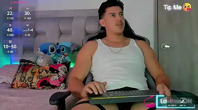 victor vixen online show from 01-17-25, 03:22