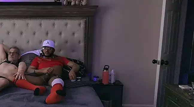 Snapshot of KySir1990 chatting on 03-15-25, 03:27 KySir1990 online show from 03-15-25, 03:27