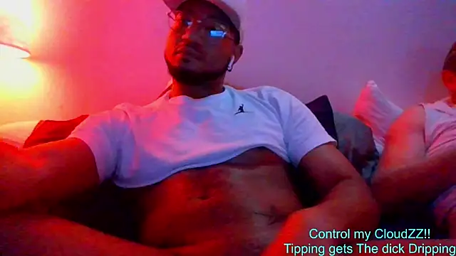 Snapshot of KySir1990 chatting on 09-10-25, 10:48 KySir1990 online show from 09-10-25, 10:48