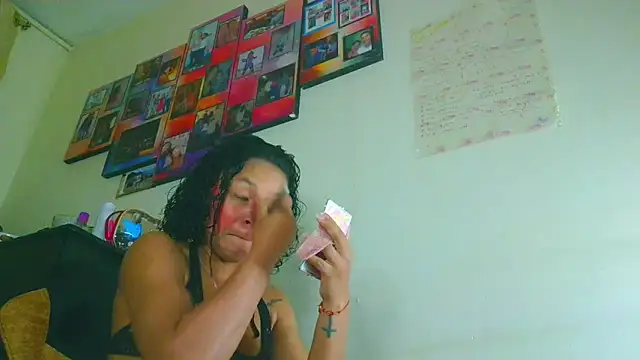 Samary thomas online show from 04-12-26, 01:43