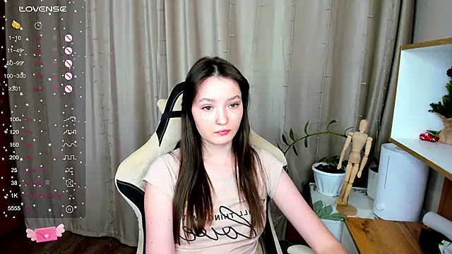 Fairyy Moon online show from 01-13-25, 12:24