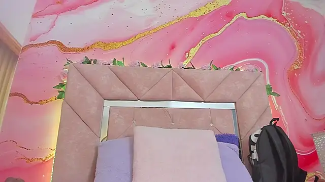 Taylor  cooper online show from 03-23-26, 06:34