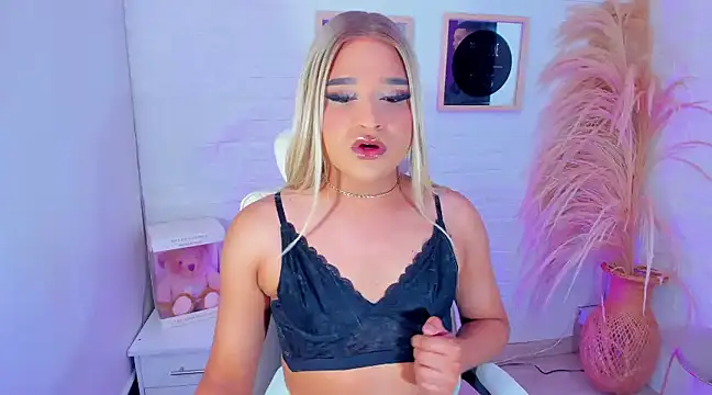 Elody Preysler69 online show from 01-06-25, 04:47