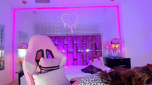 KylieVictoria online show from 11-27-25, 04:14