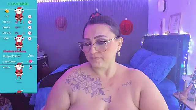 Ivonnee   online show from 12-15-24, 10:07