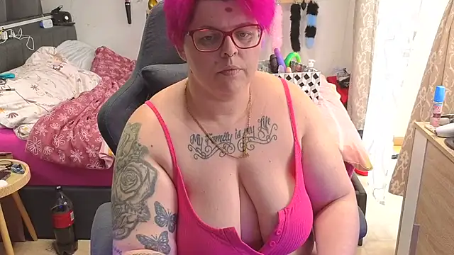 SunshineLexi online show from 02-24-25, 09:43