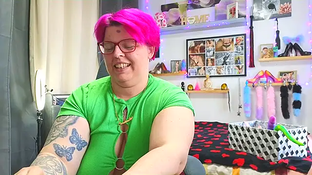 SunshineLexi online show from 02-25-25, 10:15