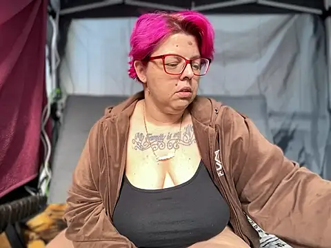 SunshineLexi online show from 03-21-25, 12:28