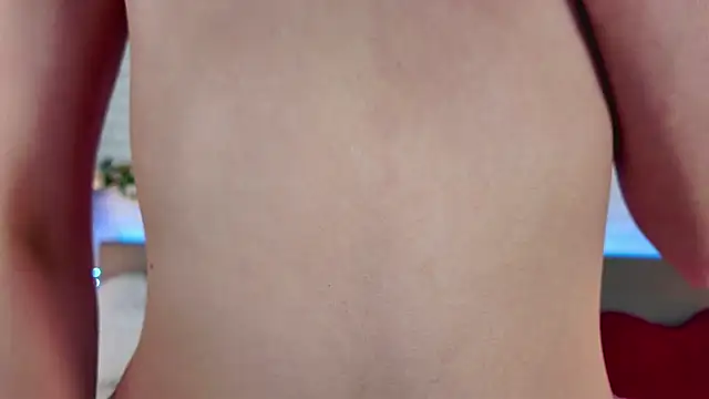 Snapshot of NovaBlissss chatting on 09-30-25, 02:11 NovaBlissss online show from 09-30-25, 02:11