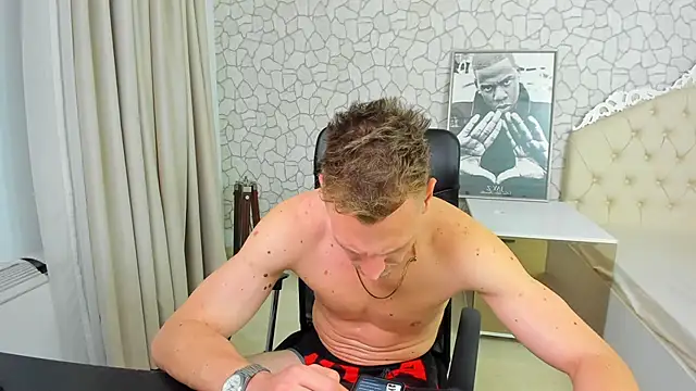 MateoBenjaminX online show from 03-13-25, 08:43