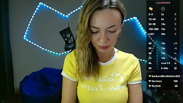 Snapshot of Daria_Spring chatting on 01-06-25, 10:26 Daria Spring online show from 01-06-25, 10:26