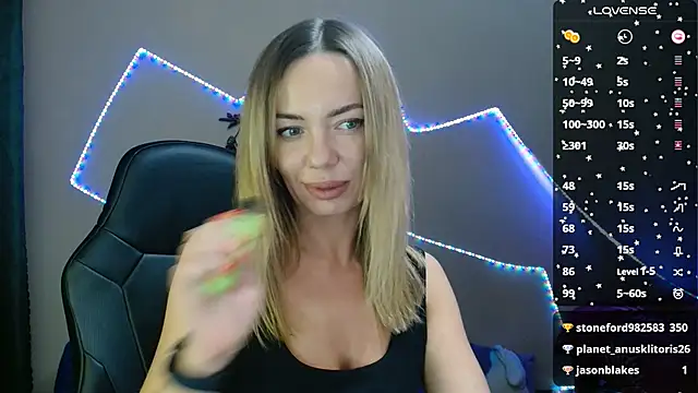 Snapshot of Daria_Spring chatting on 02-20-25, 09:53 Daria Spring online show from 02-20-25, 09:53