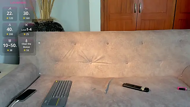  maria foxx  online show from 10-25-25, 07:19