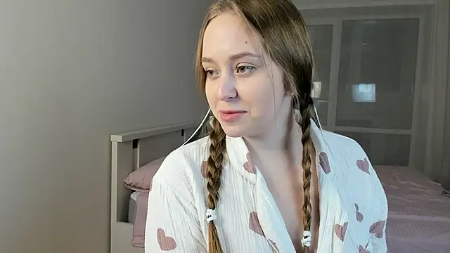 Snapshot of endlesssoffi chatting on 12-27-24, 11:53 endlesssoffi online show from 12-27-24, 11:53