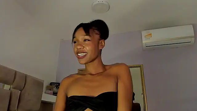 KarlaBelluci online show from 03-15-25, 05:04