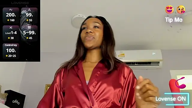 KarlaBelluci online show from 03-22-25, 03:42