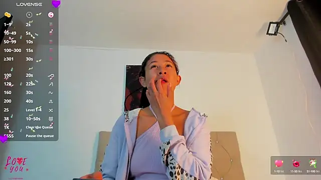 Snapshot of Milkdulce1 chatting on 03-02-25, 02:19 Milkdulce1 online show from 03-02-25, 02:19