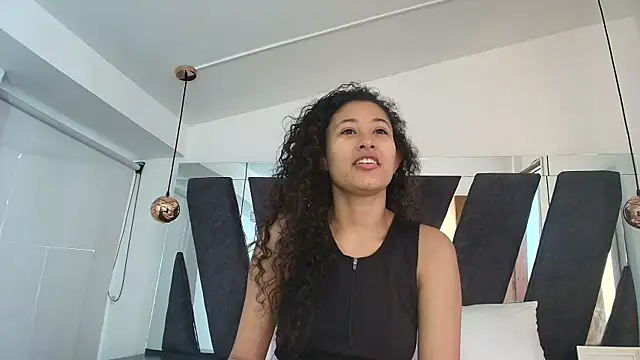 Snapshot of Milkdulce1 chatting on 09-15-25, 12:49 Milkdulce1 online show from 09-15-25, 12:49
