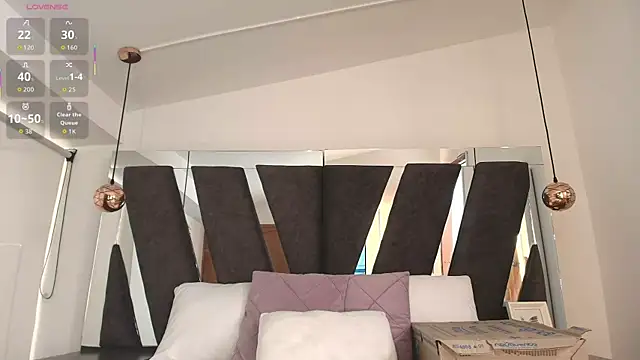 Snapshot of Milkdulce1 chatting on 10-25-25, 01:40 Milkdulce1 online show from 10-25-25, 01:40