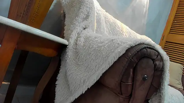 Snapshot of Dylanstonne chatting on 12-09-24, 08:44 Dylanstonne online show from 12-09-24, 08:44