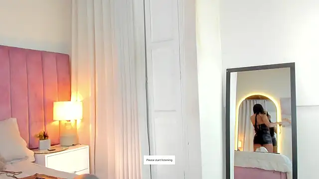 Snapshot of Aleja_arango1 chatting on 03-22-25, 05:20 Aleja arango1 online show from 03-22-25, 05:20